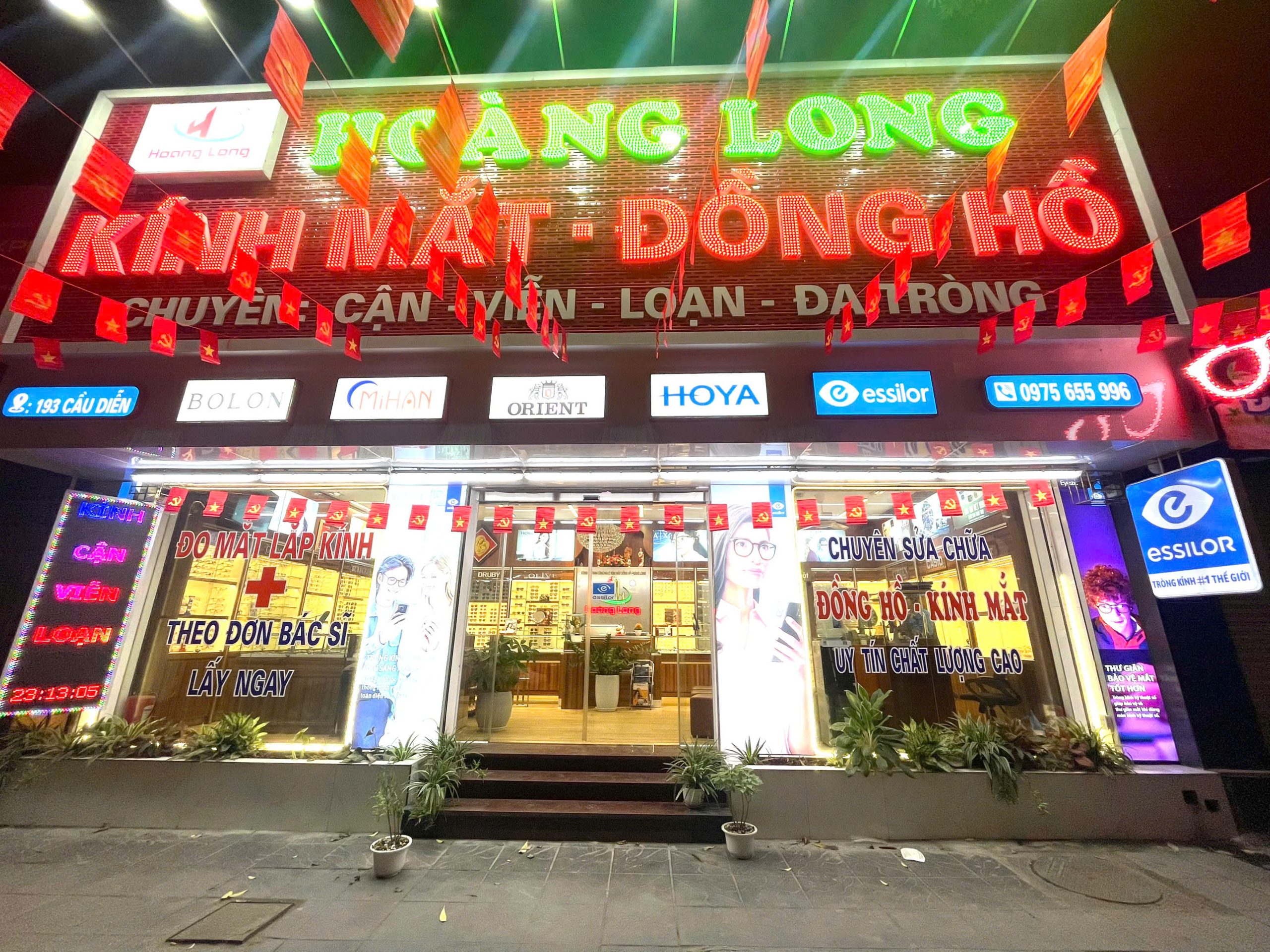 co hoa quoc khanh