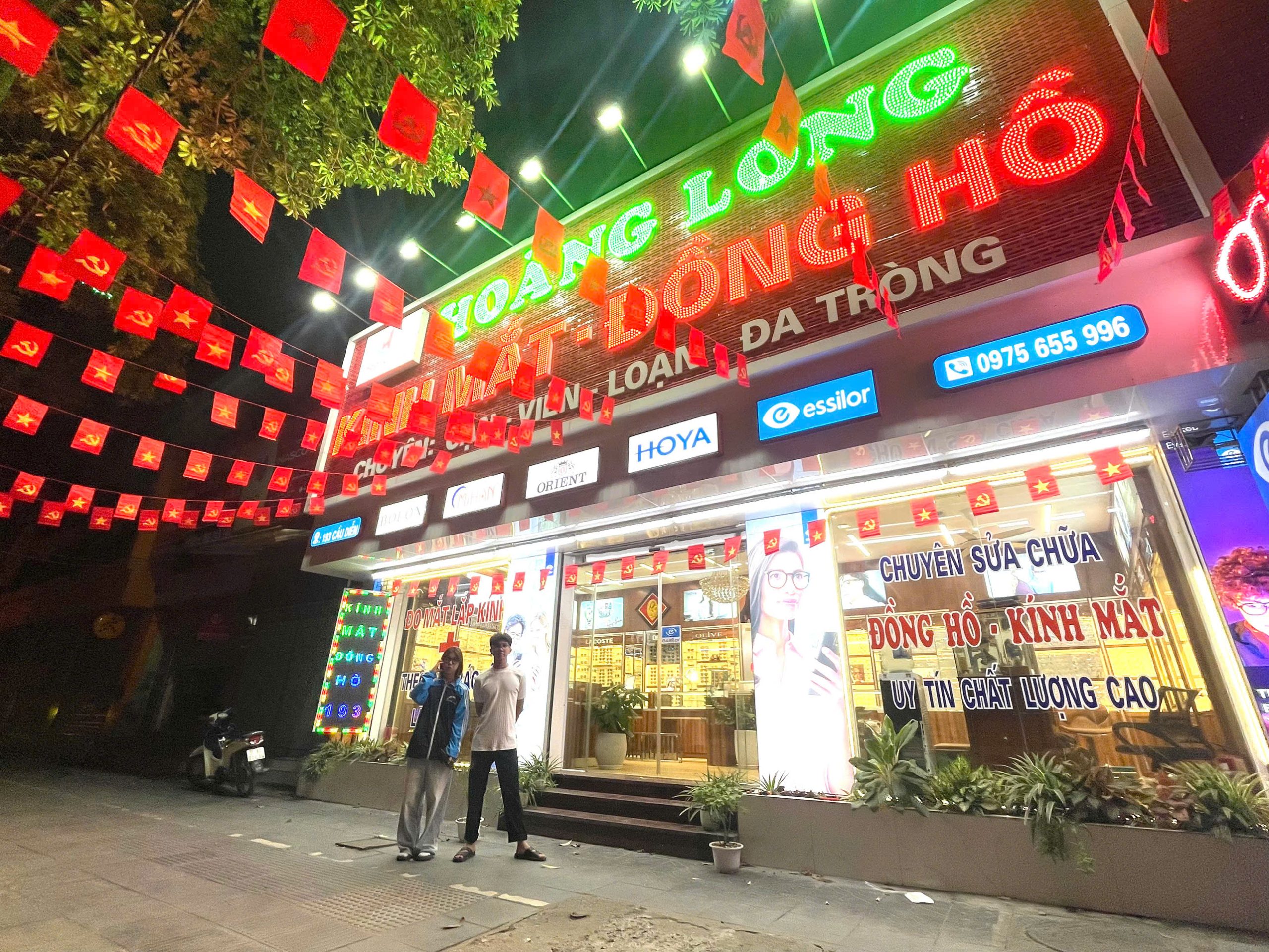 co hoa quoc khanh