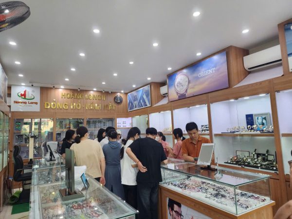 nhon nhip tuu truong